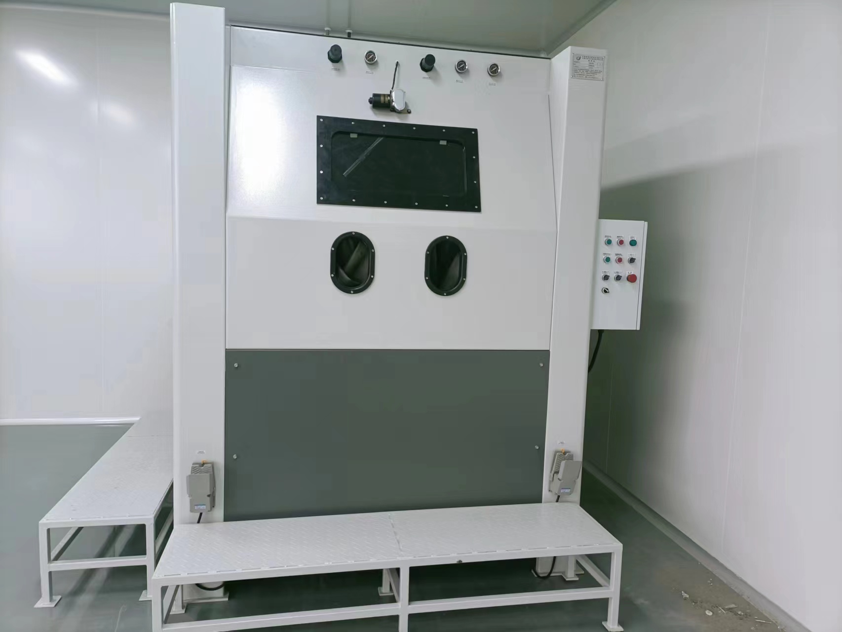 1696986808166725.jpg AA9RRSZB.jpg